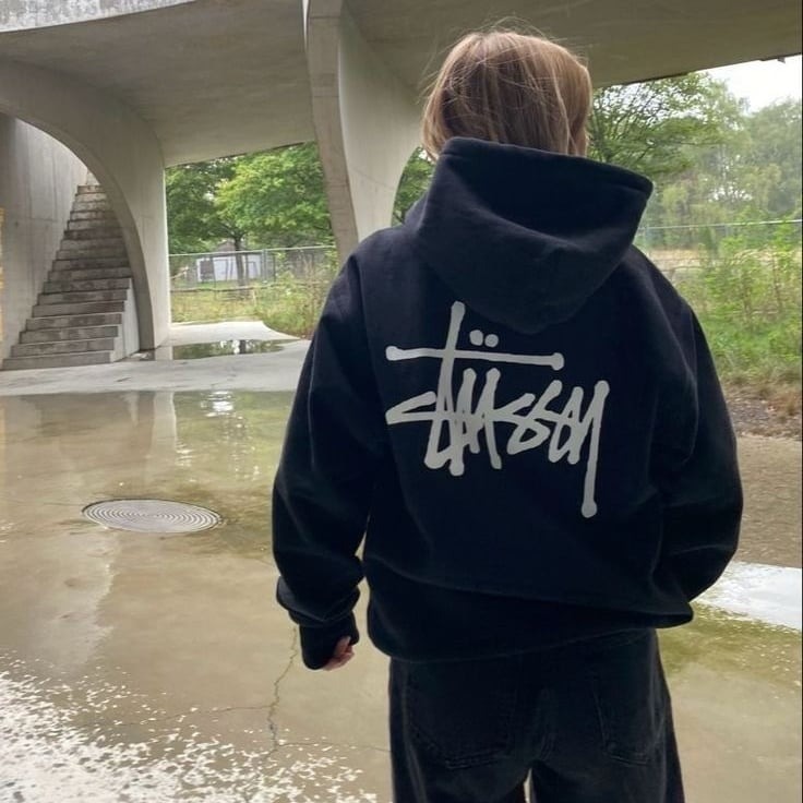 Stüssy Hoodie: The Streetwear Icon